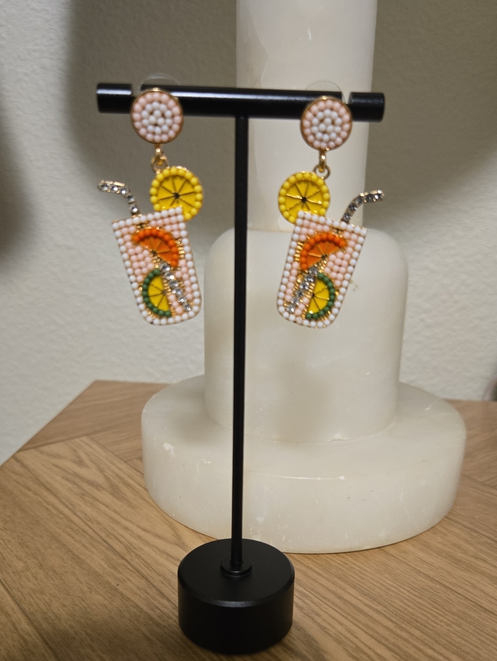 Fun Drink Earrings NWOT